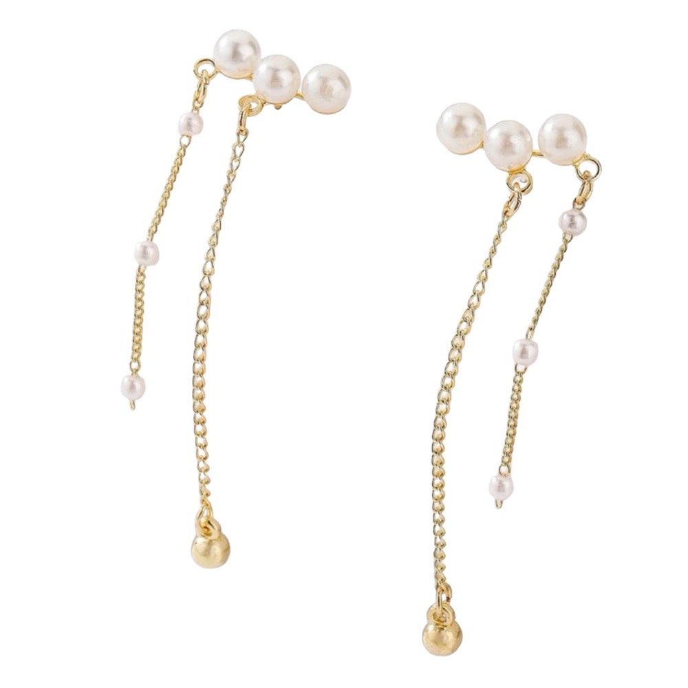 Pearl drop earrings